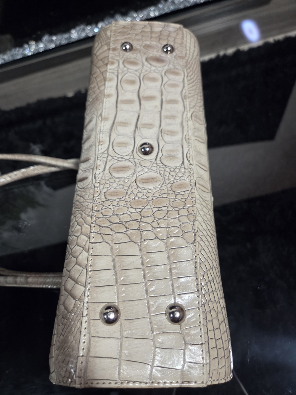 I Santi Italian Leather Croc-Embossed With Pink Interior Vintage Purse (90's) - Picture 5 of 12